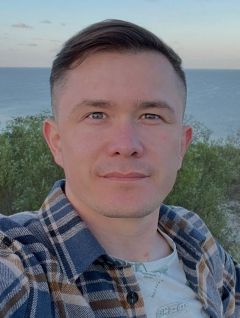 Асанов Руслан